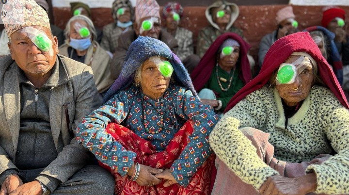 eye-salyakriya.jpg