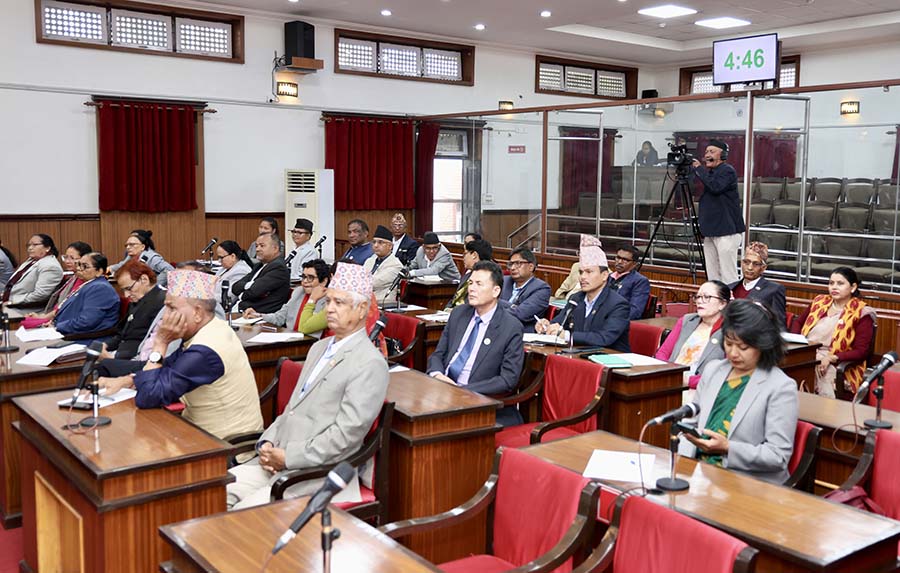 rastriyasabha-82-12-23a.jpg